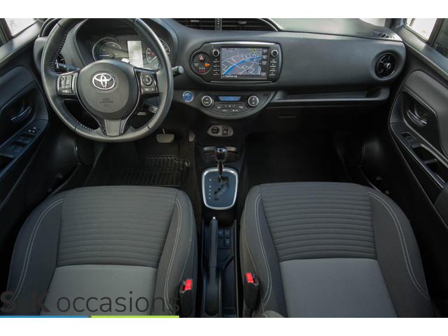 Foto 10 van Toyota Yaris 1.5 Hybrid Executive