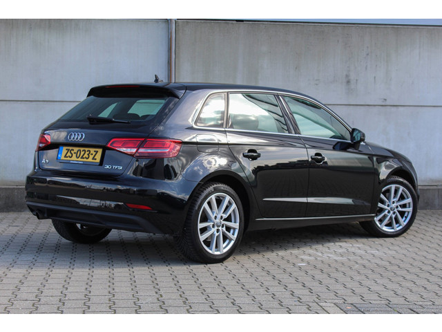 Foto 2 van Audi A3 Sportback 30 TFSI Sport Lease Edition - automaat - xenon - cruise