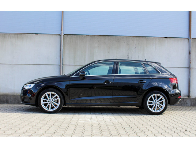 Foto 3 van Audi A3 Sportback 30 TFSI Sport Lease Edition - automaat - xenon - cruise
