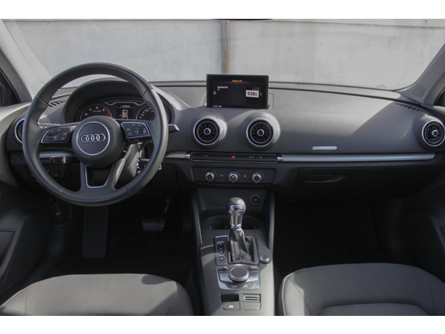 Foto 6 van Audi A3 Sportback 30 TFSI Sport Lease Edition - automaat - xenon - cruise