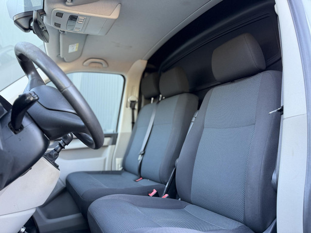 Foto 4 van Volkswagen Transporter 2.0 TDI Comfortline l Trekhaak l Bearlock l Cruisecontrol