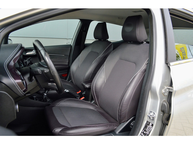 Foto 4 van Ford Fiesta 1.0 EcoBoost Vignale