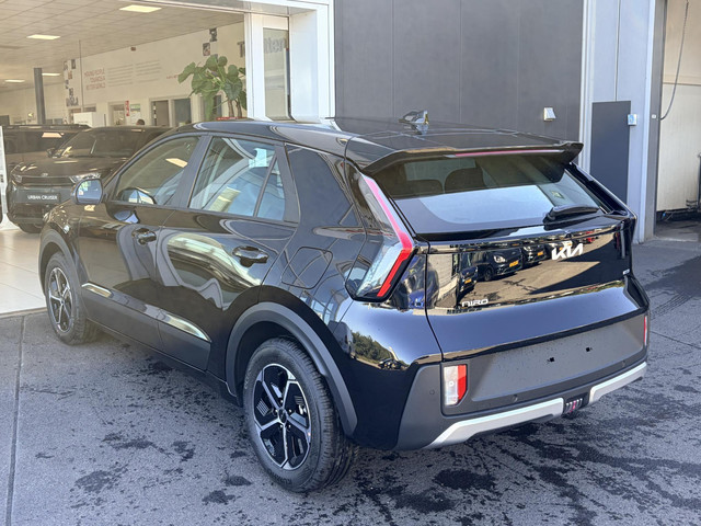 Kia Niro 1.6 GDi Hybrid ComfortLine Nu €3.000,- voordeel | Direct uit voorraad leverbaar