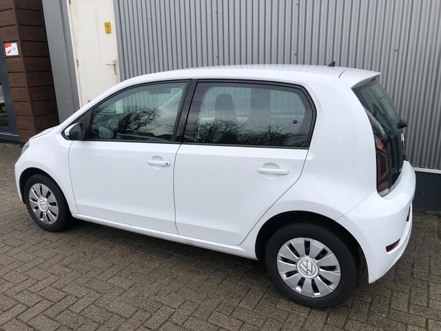 Foto 4 van Volkswagen Up! 1.0 BMT move up! 1E EIG / AIRCO / BLUETOOTH / ZUINIG /