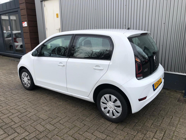Foto 6 van Volkswagen Up! 1.0 BMT move up! 1E EIG / AIRCO / BLUETOOTH / ZUINIG /