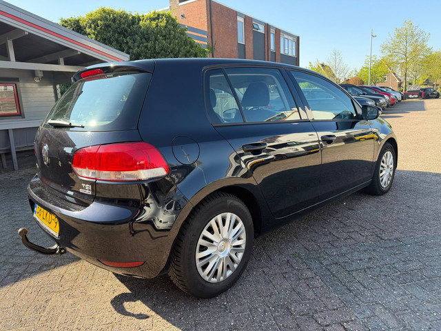 Foto 6 van Volkswagen Golf 1.2TSI,77kw/105pk,Trendline,AC,5-DRS