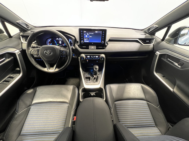 Foto 6 van Toyota RAV4 2.5 Hybrid Executive | Navigatie | LM Velgen 18" | Voorstoelen Verwarmd | PDC Voor en Ac