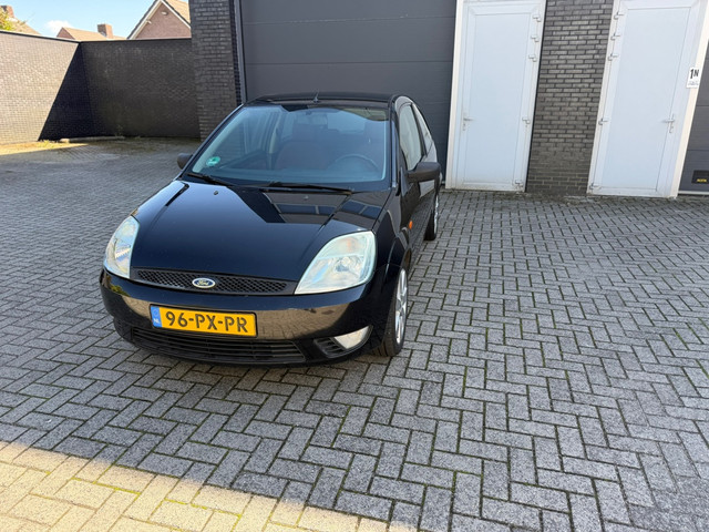 Ford Fiesta 1.6-16V Futura