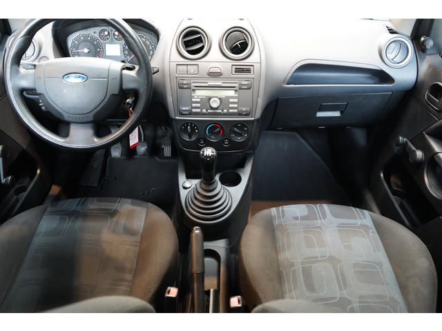 Foto 4 van Ford Fiesta 1.3-8V Cool & Sound | NAP | AIRCO | APK