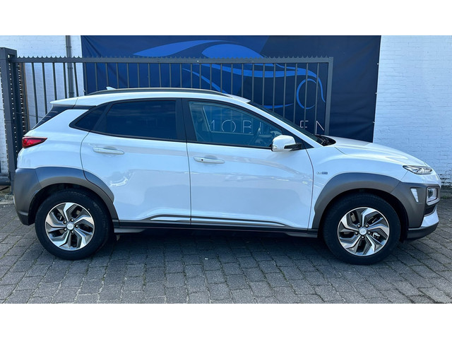 Foto 6 van Hyundai Kona 1.6 GDI HEV Fashion / APPLE CARPLAY / HEAD-UP / CAMERA / KEYLESS / NAP!!