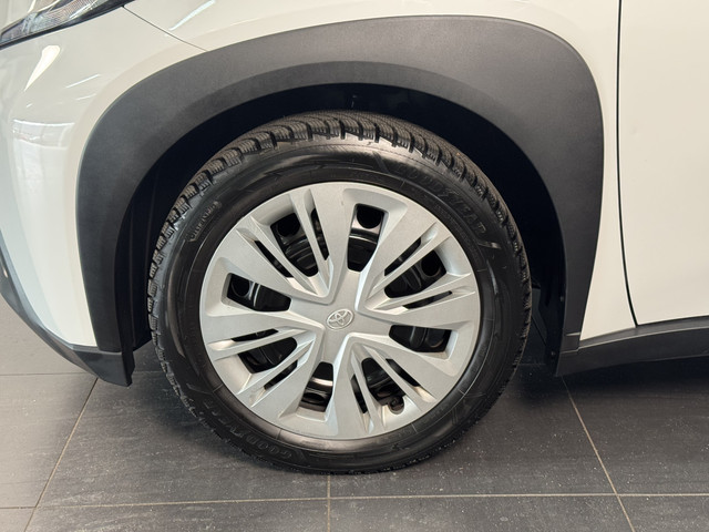 Foto 4 van Toyota Aygo X 1.0 VVT-i MT Play | All Seasons | CarPlay | Achteruitrijcamera |