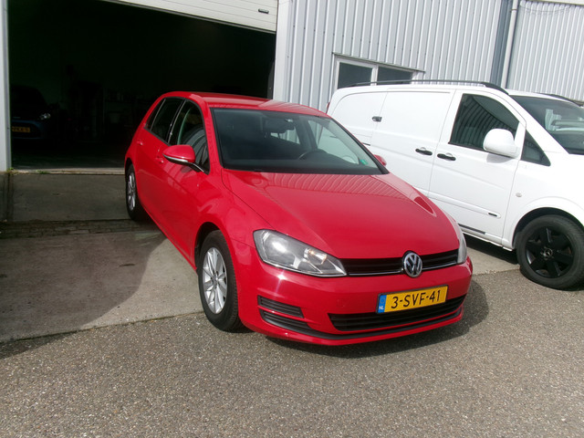 Foto 3 van Volkswagen Golf 1.2 TSI Trendline (bj 2013)