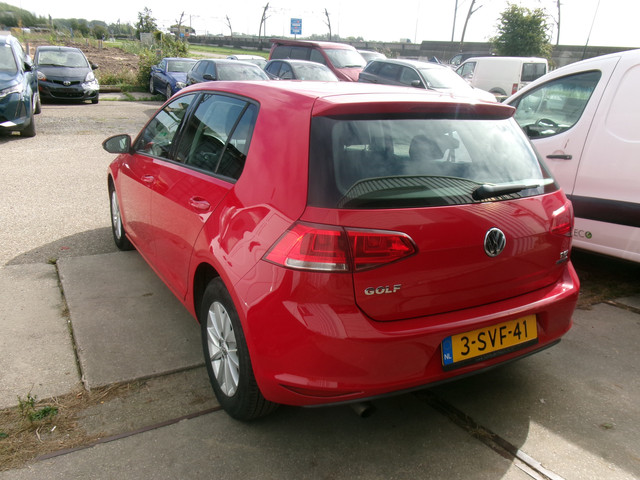Foto 5 van Volkswagen Golf 1.2 TSI Trendline (bj 2013)