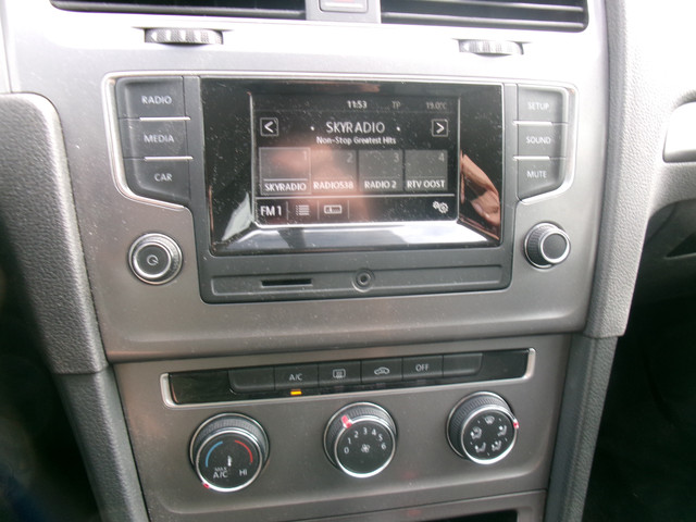 Foto 8 van Volkswagen Golf 1.2 TSI Trendline (bj 2013)