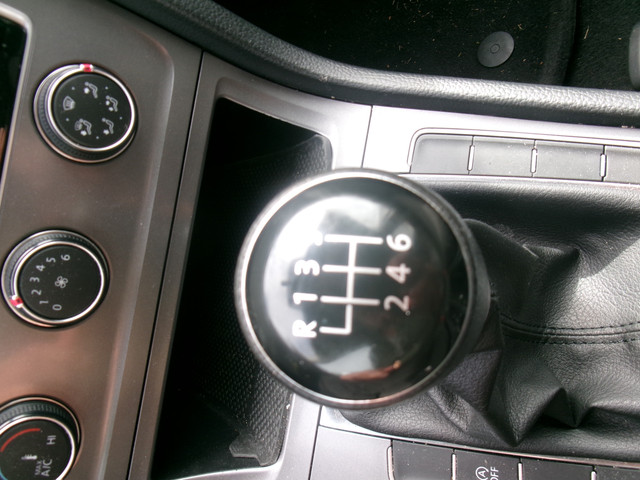 Foto 9 van Volkswagen Golf 1.2 TSI Trendline (bj 2013)