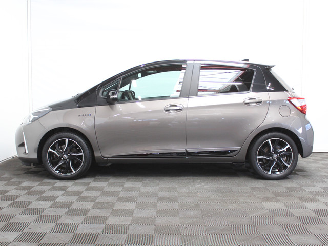 Foto 10 van Toyota Yaris 1.5 Hybrid Bi-Tone Plus CLIMATE | LMV16 | AFNBTREKHAAK | CRUISE | LED | NAVI | CAMERA |