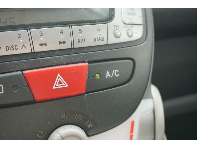 Foto 4 van Toyota Aygo 1.0-12V | AIRCO | APK 12-08-2027 | NL AUTO N.A.P. |