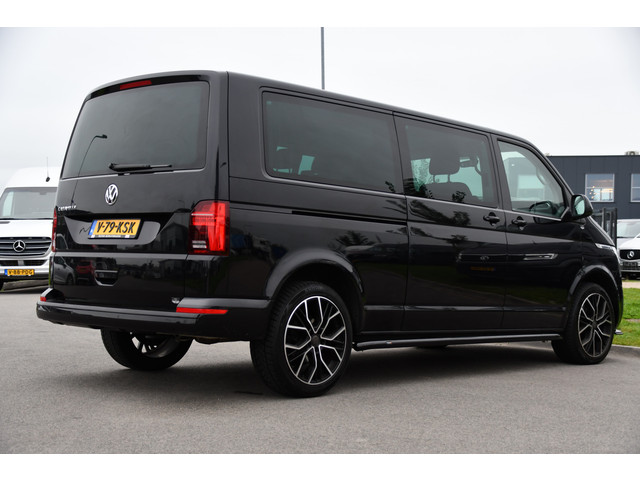 Foto 5 van Volkswagen Transporter 2.0 TDI L2H1 32 DC Caravelle Virtual, Adaptieve Cruise, Carplay, LED, 204pk,