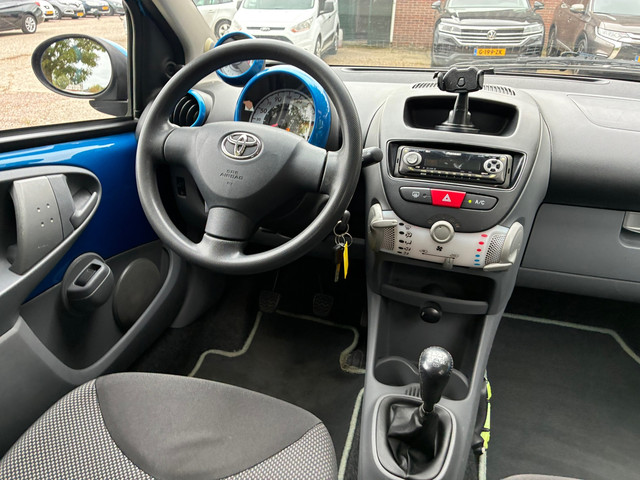 Foto 5 van Toyota Aygo 1.0-12V | 5 deurs + Airco nu €3.450,-!!