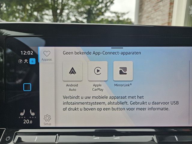 Foto 3 van Volkswagen Golf 1.0 TSI Life Business Lesauto! Trekhaak! Nette Staat! Carplay! Navigatie! LED!