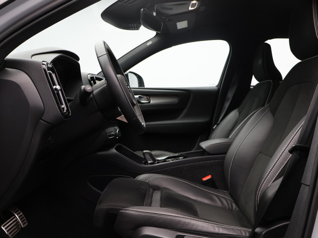 Foto 9 van Volvo XC40 T4 Recharge R-Design / Trekhaak / Adaptive Cruise / Stoel+Stuurverwarming / Keyless / Car