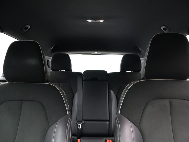 Foto 10 van Volvo XC40 T4 Recharge R-Design / Trekhaak / Adaptive Cruise / Stoel+Stuurverwarming / Keyless / Car