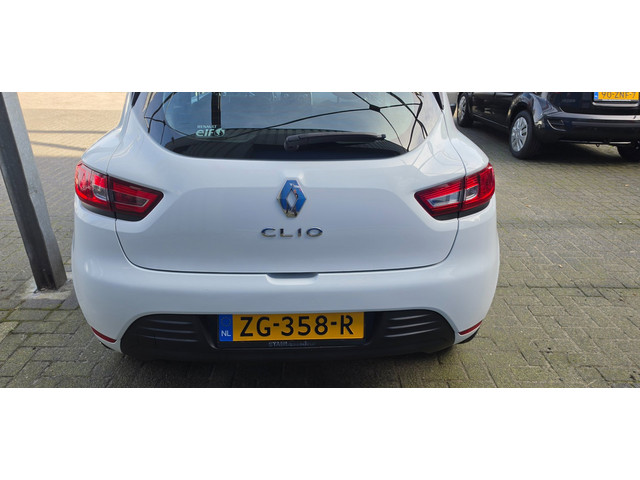 Foto 10 van Renault Clio 0.9 TCe Life 90PK Airco Cruise Bleutooth NAP Elec pakket