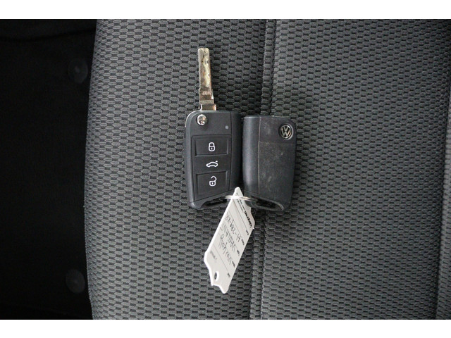 Foto 4 van Volkswagen Golf Variant 1.0 TSI Comfortline Navi/Ecc/Ad.cruise/Carplay