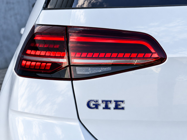 Foto 9 van Volkswagen GOLF 1.4 TSI PHEV GTE XENON|PDC|LED