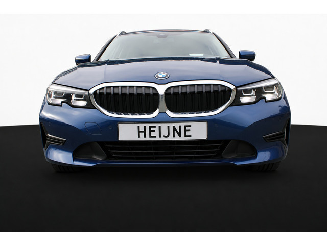 Foto 3 van BMW 3 Serie Touring 320e HYBRID AUT. BUSINESS SPORT LEDER/CAMERA/CARPLAY