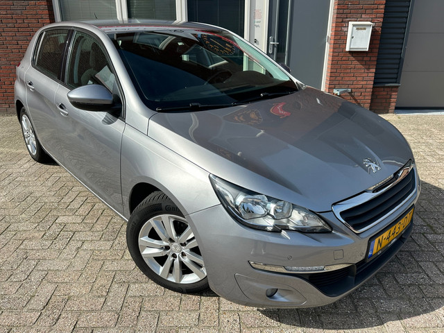 Foto 5 van Peugeot 308 1.2 VTi Access / Navi / PDC / Clima / Cruise