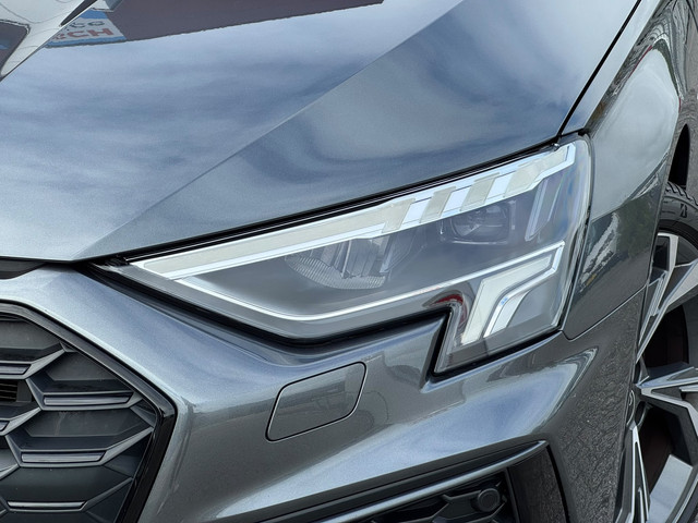 Foto 7 van Audi A3 Sportback 45 TFSI e S edition Competition | ACC | B&O | HUD