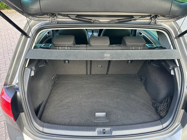 Foto 6 van Volkswagen GOLF 1.2 TSI Business Edition Connected