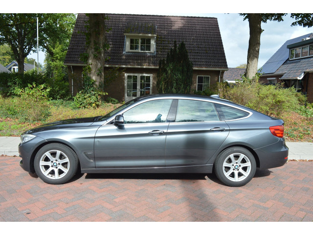 Foto 9 van BMW 3-serie Gran Turismo 318d Exe ORG NL/NAP/dealer onderhouden / EXPORT