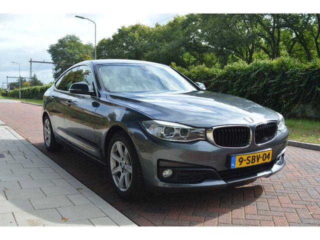 Foto 8 van BMW 3-serie Gran Turismo 318d Exe ORG NL/NAP/dealer onderhouden / EXPORT