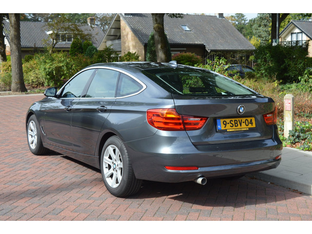 Foto 7 van BMW 3-serie Gran Turismo 318d Exe ORG NL/NAP/dealer onderhouden / EXPORT