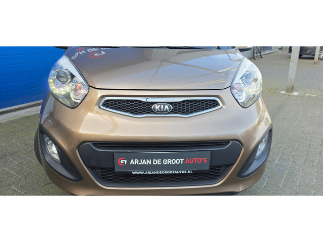 Foto 5 van Kia Picanto 1.2 85PK VOL AUTOMAAT UNIEK 33000KM! Veel opties!