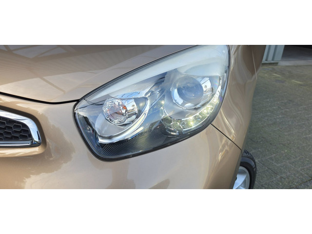 Foto 6 van Kia Picanto 1.2 85PK VOL AUTOMAAT UNIEK 33000KM! Veel opties!