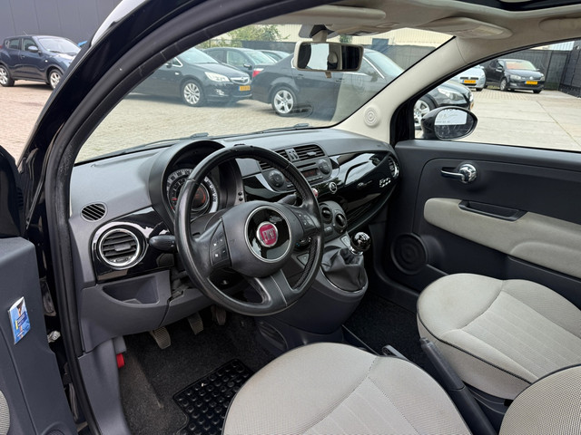 Foto 2 van Fiat 500 1.2 Lounge Airco !