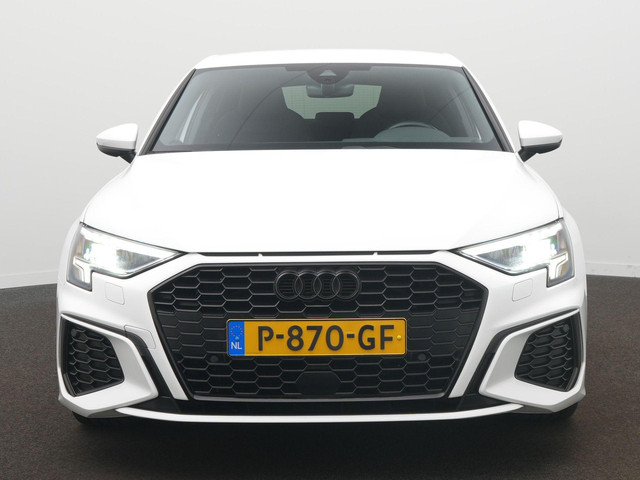 Foto 10 van Audi A3 Sportback 30 TFSI S edition S-Line | Navi | Climate | LED