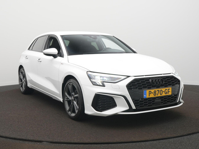 Foto 9 van Audi A3 Sportback 30 TFSI S edition S-Line | Navi | Climate | LED