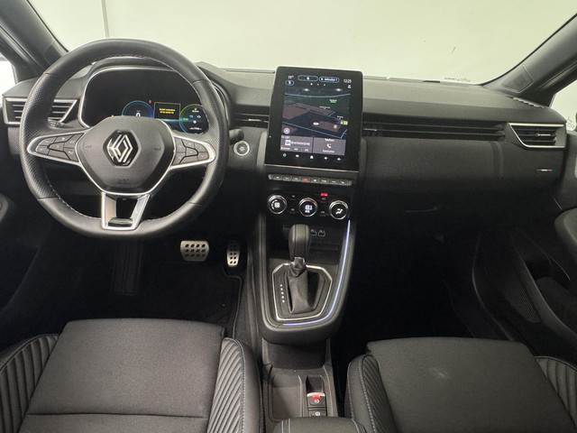 Foto 10 van Renault Clio 1.6 E-Tech Full Hybrid 145 Esprit Alpine | 360° Camera | Stoelverwarming | Apple CarPla