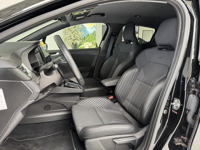 Foto 6 van Renault Clio 1.6 E-Tech Full Hybrid 145 Esprit Alpine | 360° Camera | Stoelverwarming | Apple CarPla