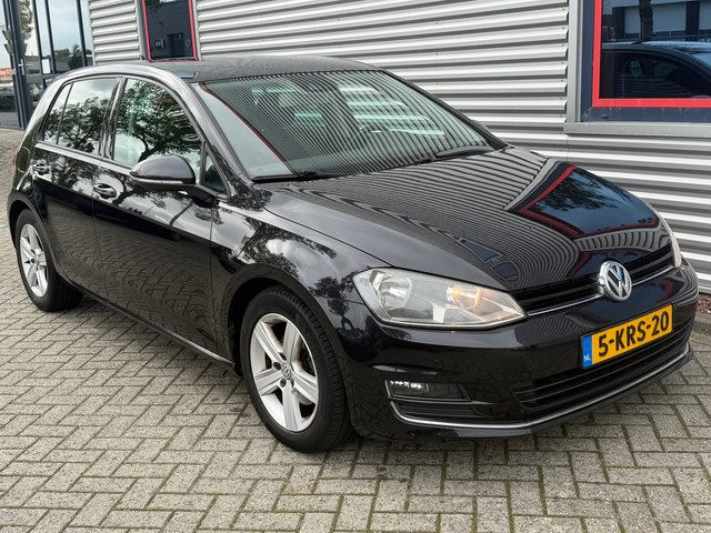 Foto 9 van Volkswagen Golf 1.6 TDI Highline *NIEUWSTAAT*