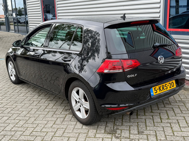 Foto 8 van Volkswagen Golf 1.6 TDI Highline *NIEUWSTAAT*