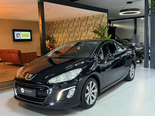 Foto 2 van Peugeot 308 CC 1.6 VTi Sport PackCabrio|NAP|NL Auto|Climate|Cruise|PDC|Sportinterieur|LMV|Perfect On