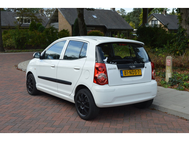 Foto 7 van Kia Picanto 1.0 Seven Org NL/NAP/nw distributie + koppeling