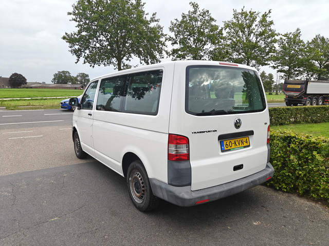Foto 6 van Volkswagen Transporter Kombi 9 prs 2.0 TDI L1H1 Trendline AIRCO BJ 2010
