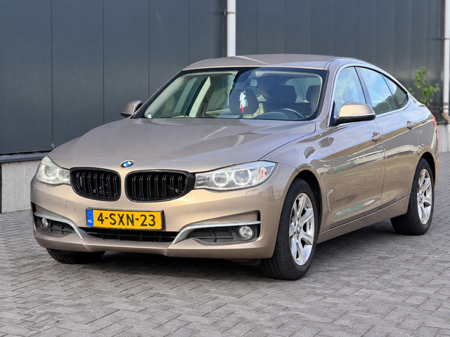 BMW 3-serie Gran Turismo 318d GT High Executive Xenon Led