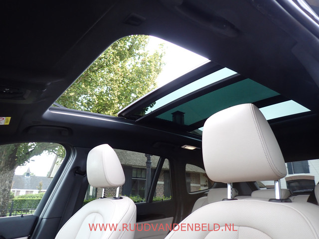 Foto 3 van BMW X1 xDrive20i PANODAK / HEAD-UP / SPORTLEER / BLUETOOTH